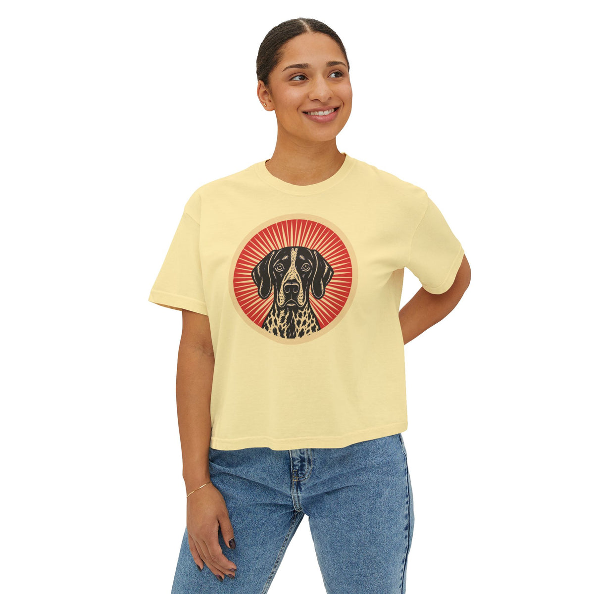 German Shorthaired Pointer badge art in a ring of red rays on a boxy tee